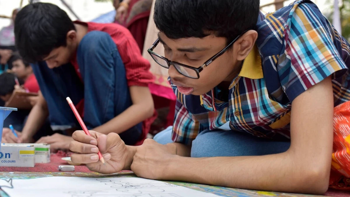 Child using My Avaaz